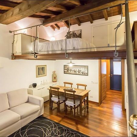 Appartamento Cairoli Milán Exterior foto